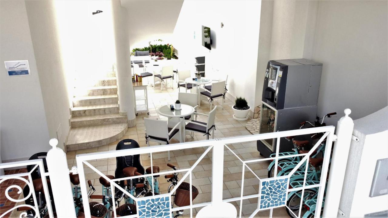 Kalinifta Rooms Apartment Торре-Лапилло Экстерьер фото