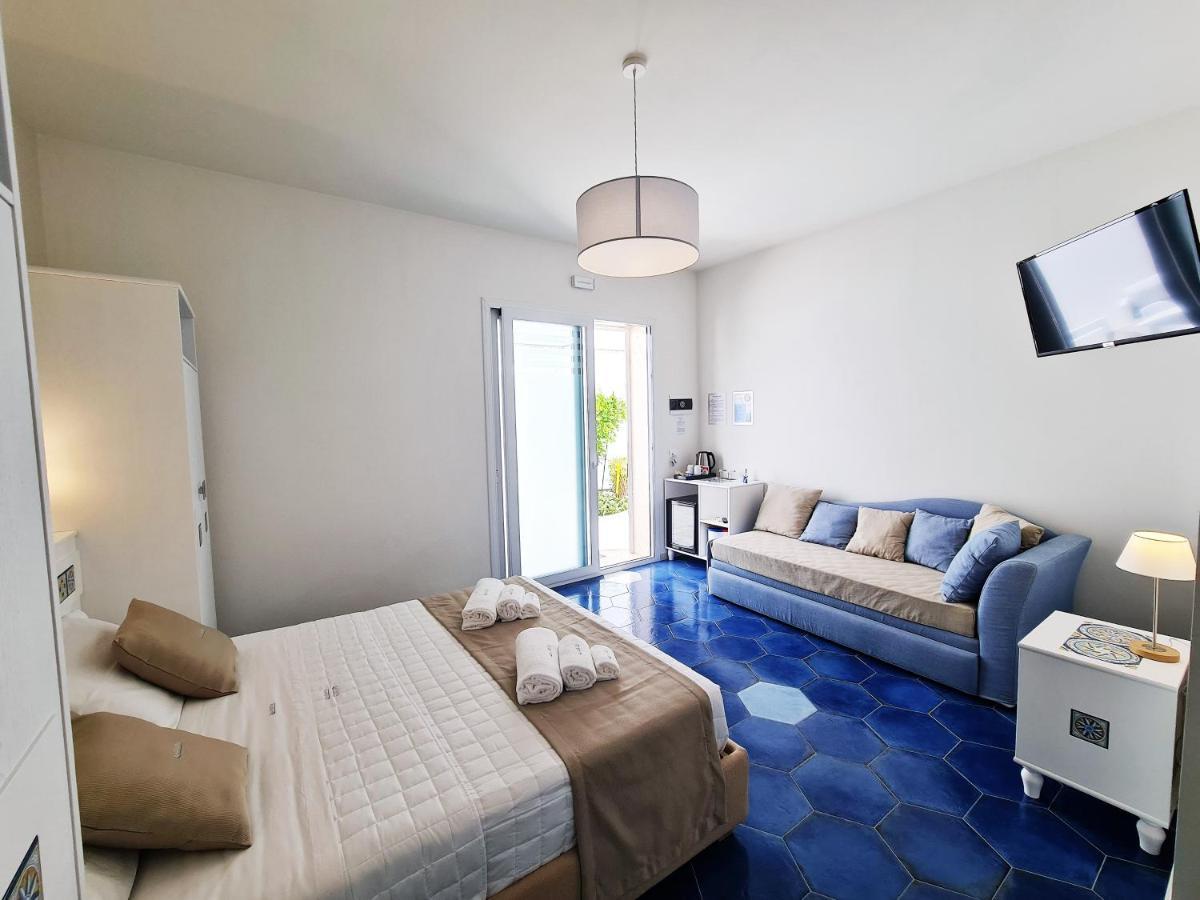 Kalinifta Rooms Apartment Торре-Лапилло Экстерьер фото