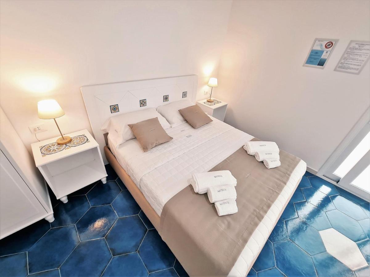 Kalinifta Rooms Apartment Торре-Лапилло Экстерьер фото